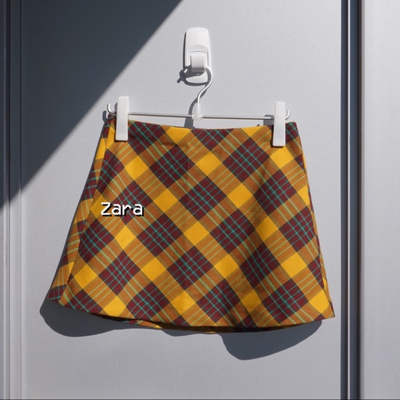 ๐ฟ ZARA 90s Inspired Checked Mini Skirt (M) - Picture 9 of 9
